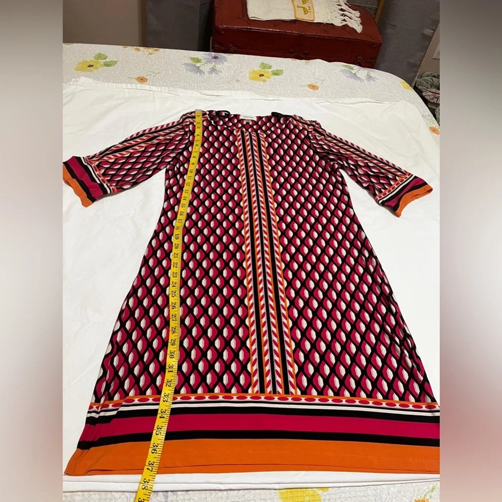 (26) Calvin Klein Geometric Patterned Dress - Red and Orange